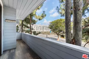 310 Tahiti Way, Marina del Rey, CA 90292 - Photo 43