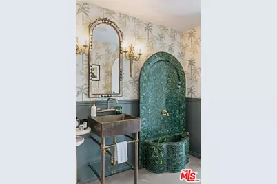 15 Reef St, Marina del Rey, CA 90292 - Photo 49