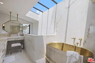 15 Reef St, Marina del Rey, CA 90292 - Photo 25