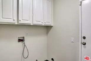 630 E Walnut St, Pasadena, CA 91101 - Photo 25