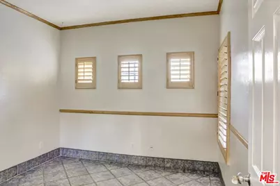 630 E Walnut St, Pasadena, CA 91101 - Photo 19