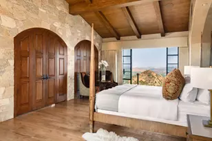 340 N Kanan Dume Rd, Malibu, CA 90265 - Photo 21