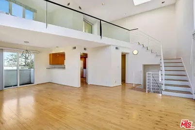 811 21st St #6, Santa Monica, CA 90403 - Photo 9