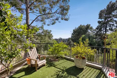 3307 Deronda Dr, Los Angeles, CA 90068 - Photo 23
