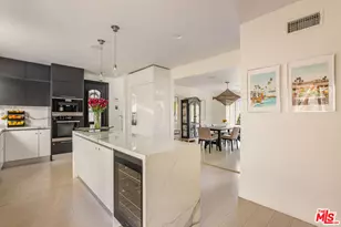 2299 Gloaming Way, Beverly Hills, CA 90210 - Photo 11