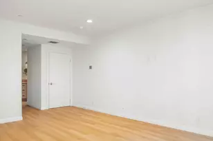 10724 Wilshire Blvd, Los Angeles, CA 90024 - Photo 15