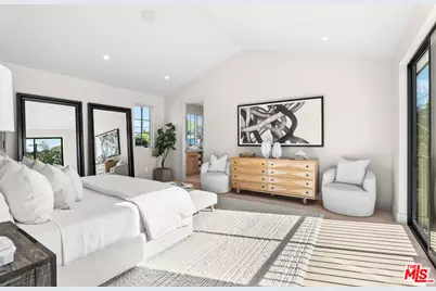 12000 Navy St, Los Angeles, CA 90066 - Photo 11