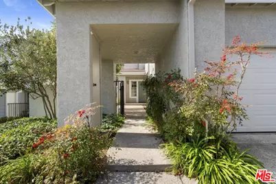 843 Sunstone St, Westlake Village, CA 91362 - Photo 3