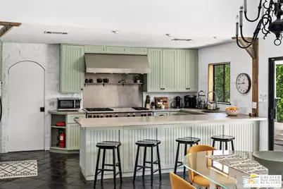 2493 E Powell Rd, Palm Springs, CA 92262 - Photo 9