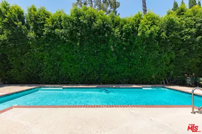 17341 Cumpston St, Encino, CA 91316 - Photo 25