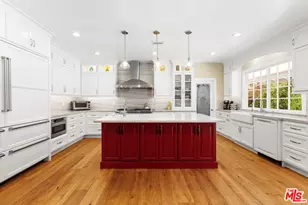 17341 Cumpston St, Encino, CA 91316 - Photo 13