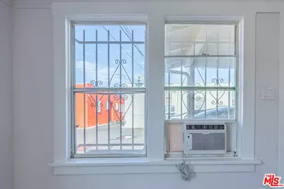 136 W 82nd St, Los Angeles, CA 90003 - Photo 53