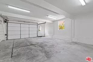 512 N Elm Dr, Beverly Hills, CA 90210 - Photo 49