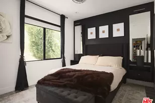 4967 Llano Dr, Woodland Hills, CA 91364 - Photo 25