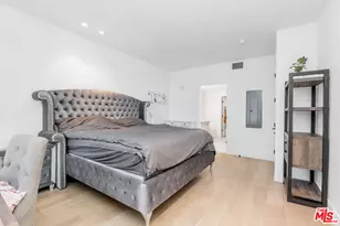 10777 Wilshire Blvd, Los Angeles, CA 90024 - Photo 17