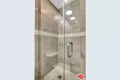 831 2nd St, Santa Monica, CA 90403 - Photo 7