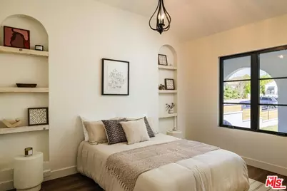 3448 Ferncroft Rd, Los Angeles, CA 90039 - Photo 21