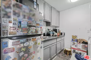 5447 Blackwelder St, Los Angeles, CA 90016 - Photo 13