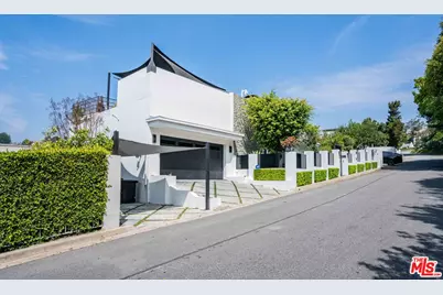 1441 Summitridge Dr, Beverly Hills, CA 90210 - Photo 1