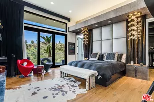 1441 Summitridge Dr, Beverly Hills, CA 90210 - Photo 13