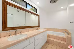 502 San Vicente Blvd, Santa Monica, CA 90402 - Photo 9