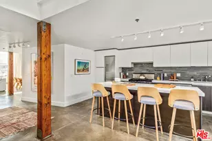 615 Hampton Dr, Venice, CA 90291 - Photo 13