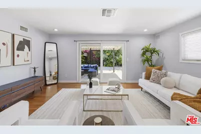 10430 Owensmouth Ave, Chatsworth, CA 91311 - Photo 5