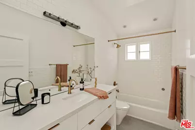 3128 Stanford Ave, Venice, CA 90292 - Photo 29