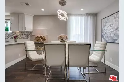 150 N Almont Dr #203, Beverly Hills, CA 90211 - Photo 5