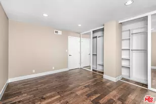 150 N Almont Dr, Beverly Hills, CA 90211 - Photo 23