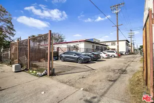 625 E 50th St, Los Angeles, CA 90011 - Photo 9