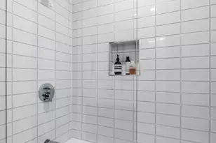 950 N Kings Rd, West Hollywood, CA 90069 - Photo 19