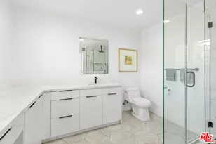 2744 S Bentley Ave, Los Angeles, CA 90064 - Photo 47