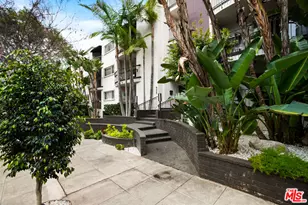 625 N Flores St, West Hollywood, CA 90048 - Photo 3
