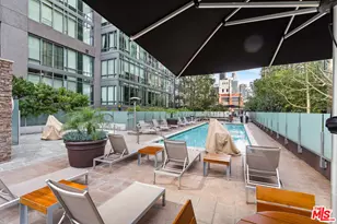 1111 S Grand Ave, Los Angeles, CA 90015 - Photo 25