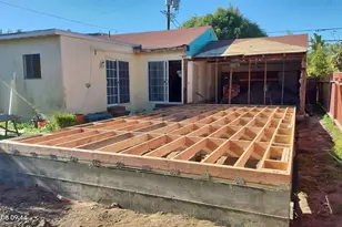 4226 Redwood Ave, Los Angeles, CA 90066 - Photo 1