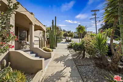 3915 Effie St, Los Angeles, CA 90029 - Photo 3