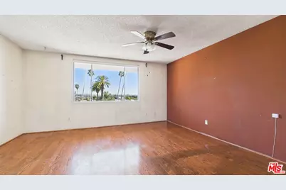 450 S Maple Dr #403, Beverly Hills, CA 90212 - Photo 9