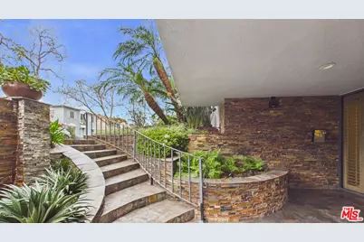 450 S Maple Dr #403, Beverly Hills, CA 90212 - Photo 21