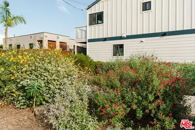 746 N Dillon St, Los Angeles, CA 90026 - Photo 37