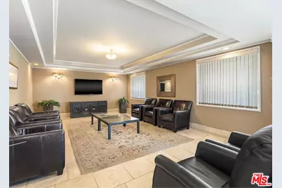 620 S Gramercy Pl #122, Los Angeles, CA 90005 - Photo 37