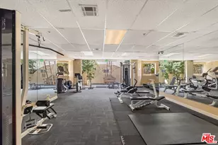 620 S Gramercy Pl, Los Angeles, CA 90005 - Photo 33