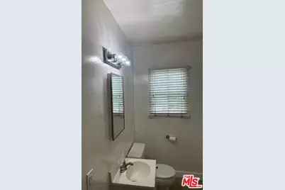 1706 S Crescent Heights Blvd, Los Angeles, CA 90035 - Photo 13