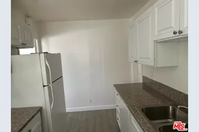 1706 S Crescent Heights Blvd, Los Angeles, CA 90035 - Photo 11