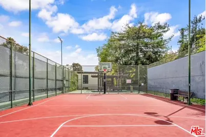 7740 Redlands St #M3075, Playa del Rey, CA 90293 - Photo 13