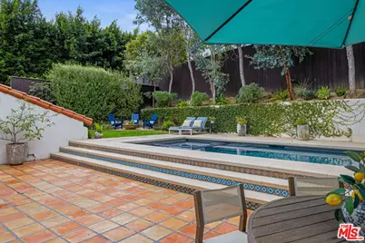 3777 Effingham Pl, Los Angeles, CA 90027 - Photo 47
