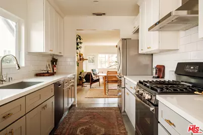 601 San Pascual Ave, Los Angeles, CA 90042 - Photo 41