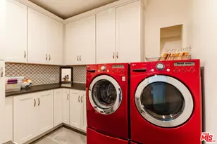 1633 Hi Point St, Los Angeles, CA 90035 - Photo 25