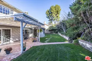 23806 Daisetta Dr, Newhall, CA 91321 - Photo 25