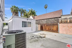 4669 W Olympic Blvd, Los Angeles, CA 90019 - Photo 33